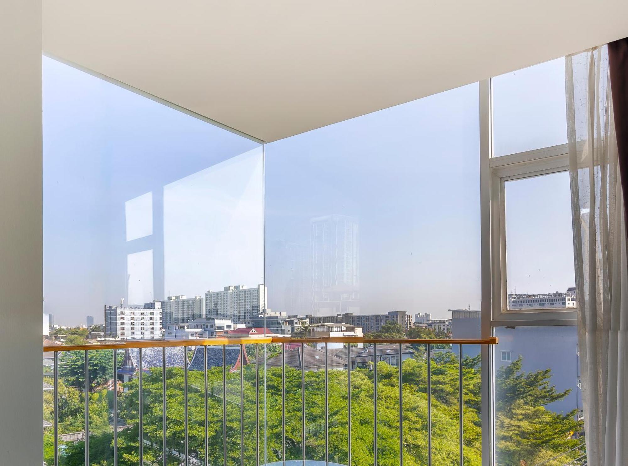 Gp House Express Sukhumvit 81 Hotell Bangkok Eksteriør bilde