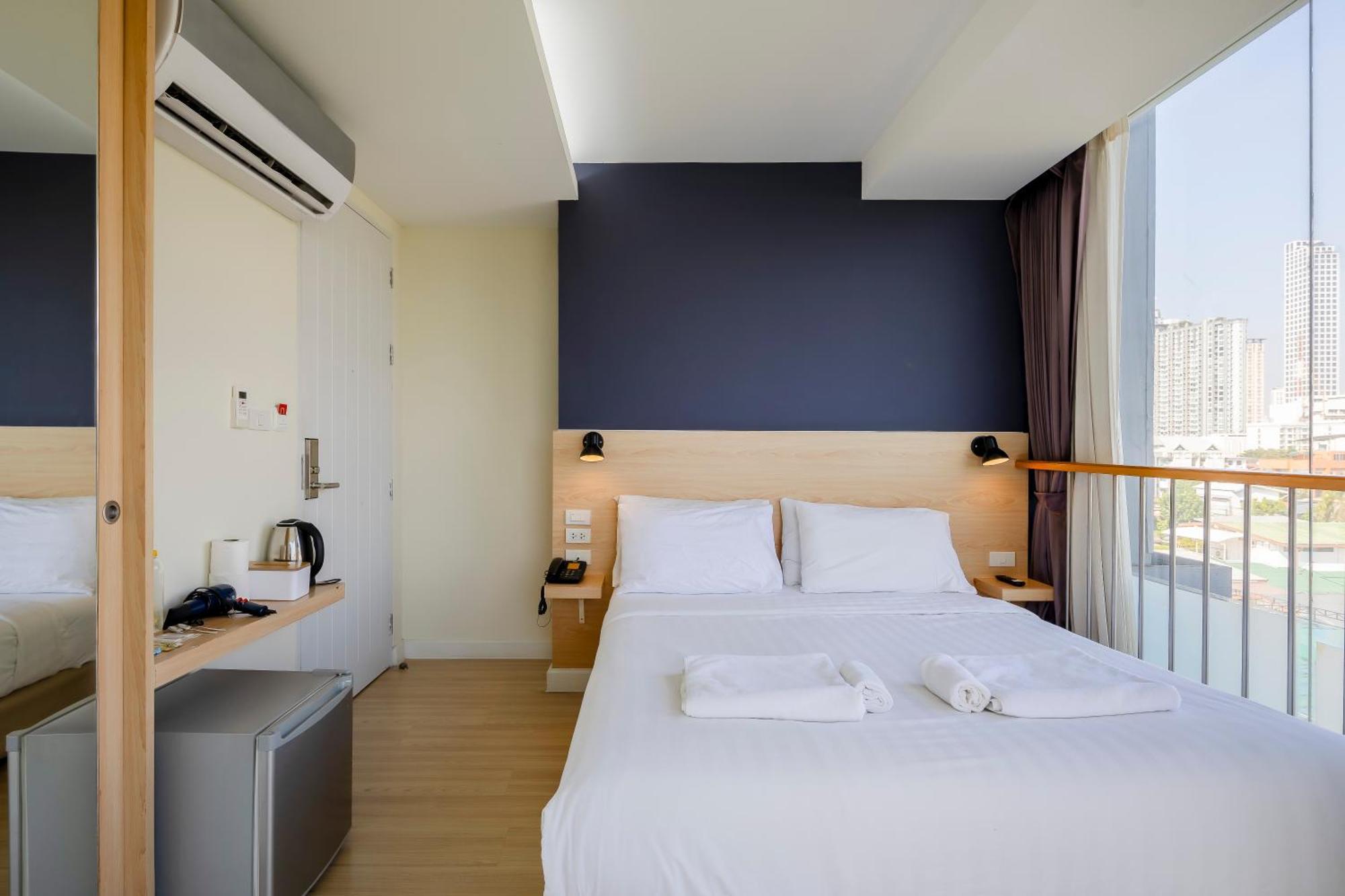 Gp House Express Sukhumvit 81 Hotell Bangkok Eksteriør bilde