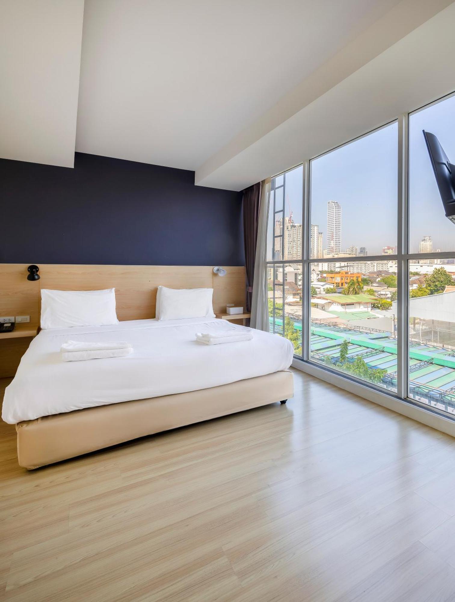Gp House Express Sukhumvit 81 Hotell Bangkok Eksteriør bilde