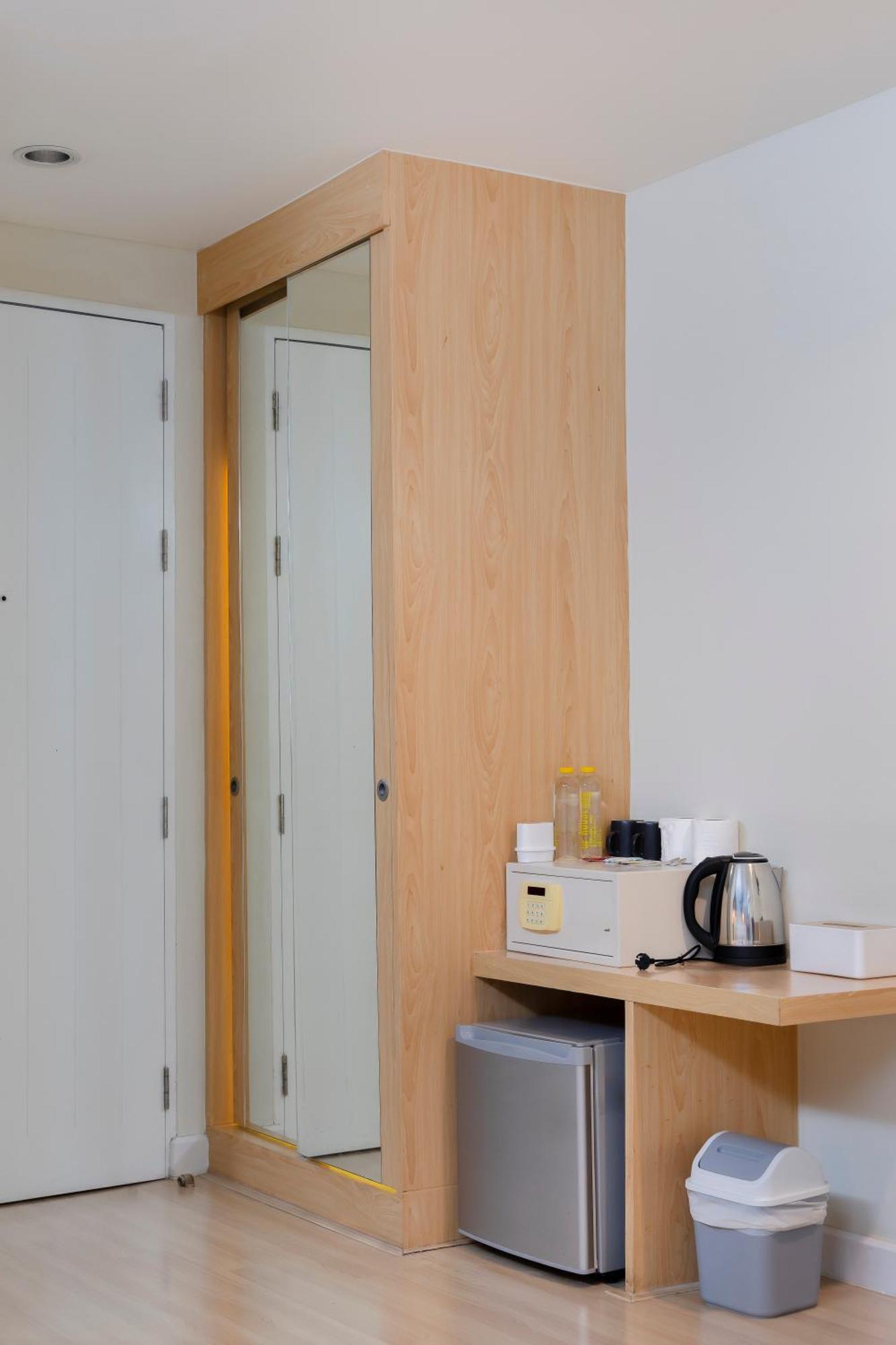 Gp House Express Sukhumvit 81 Hotell Bangkok Eksteriør bilde