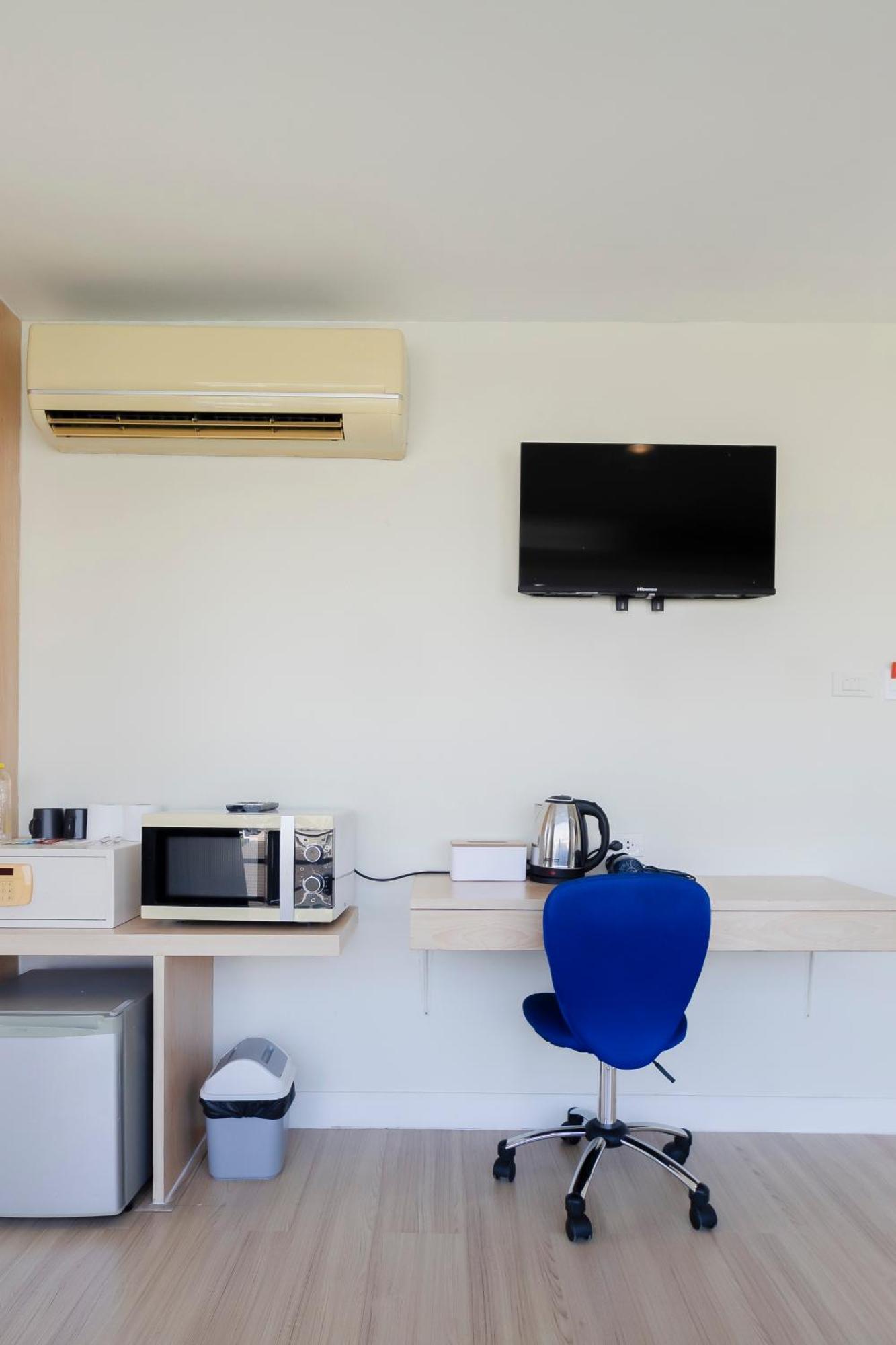 Gp House Express Sukhumvit 81 Hotell Bangkok Eksteriør bilde