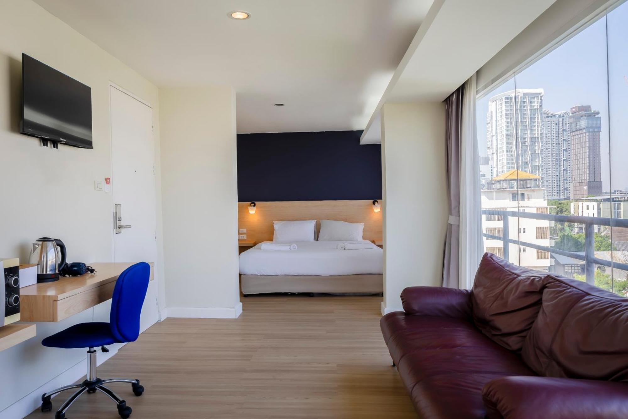 Gp House Express Sukhumvit 81 Hotell Bangkok Eksteriør bilde