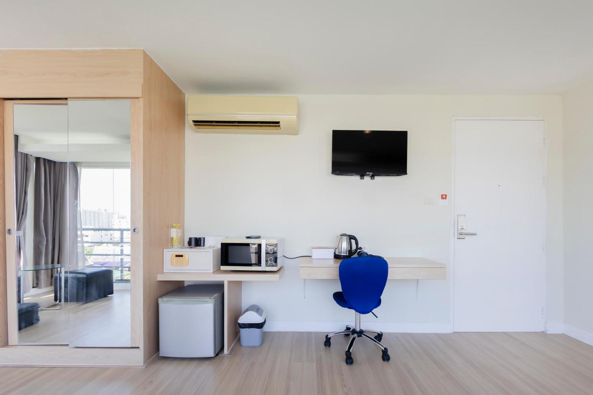 Gp House Express Sukhumvit 81 Hotell Bangkok Eksteriør bilde