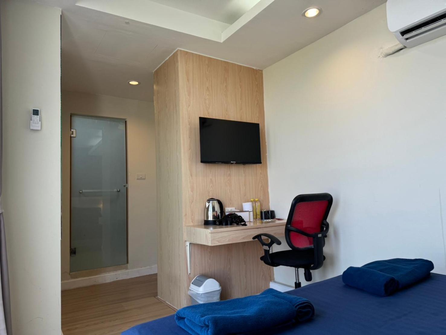 Gp House Express Sukhumvit 81 Hotell Bangkok Eksteriør bilde