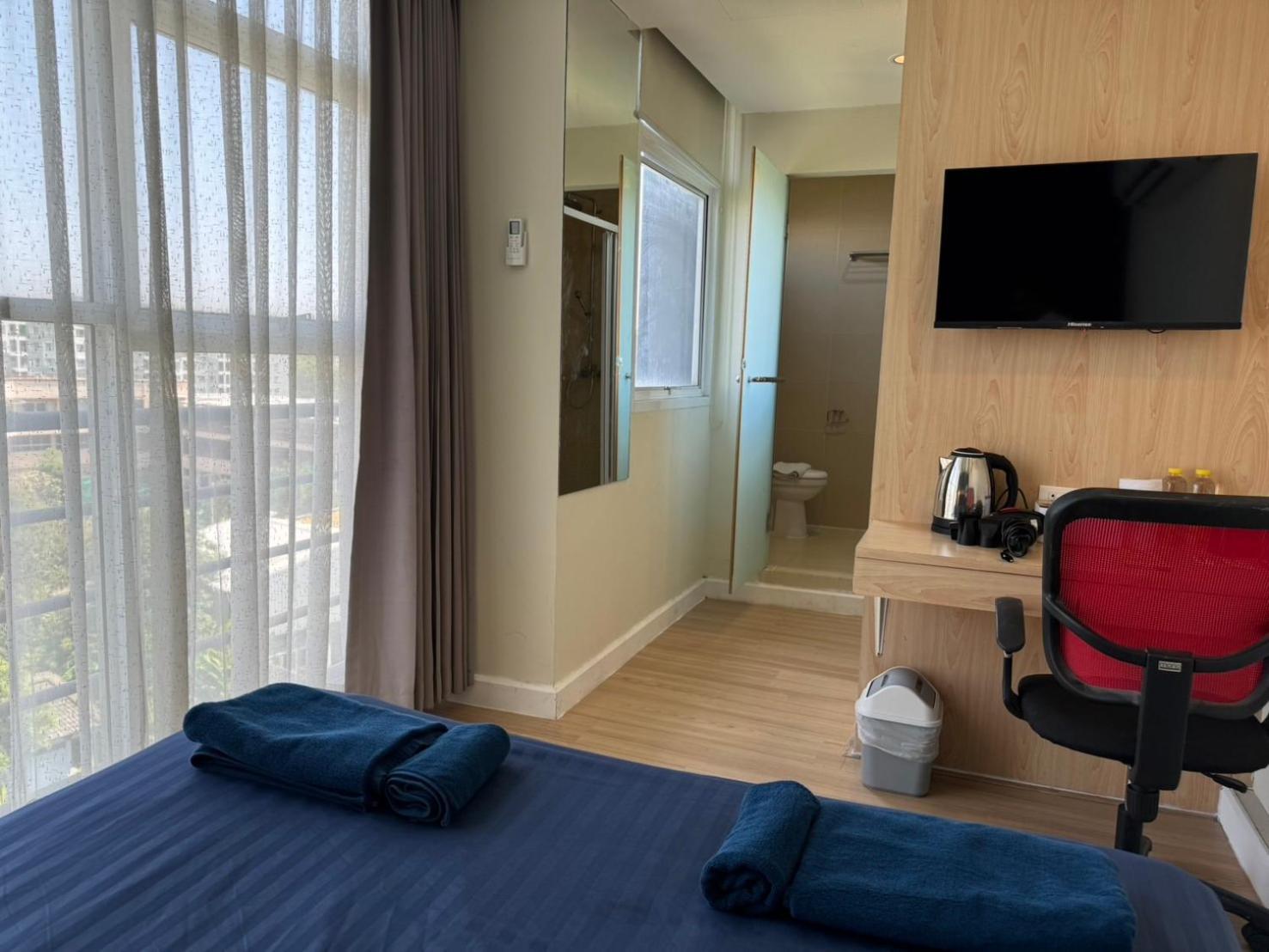 Gp House Express Sukhumvit 81 Hotell Bangkok Eksteriør bilde